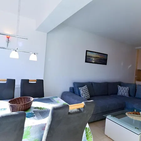 Strandhochhaus Shb6 * Куксхафен